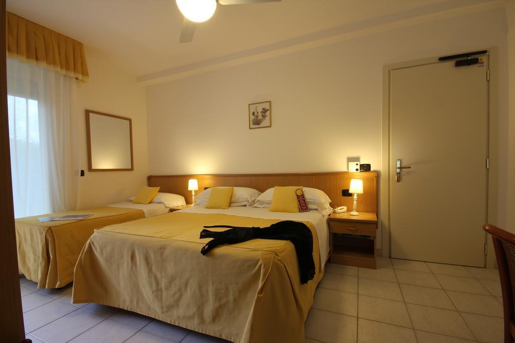 Hotel Miramare Forte dei Marmi Kamer foto