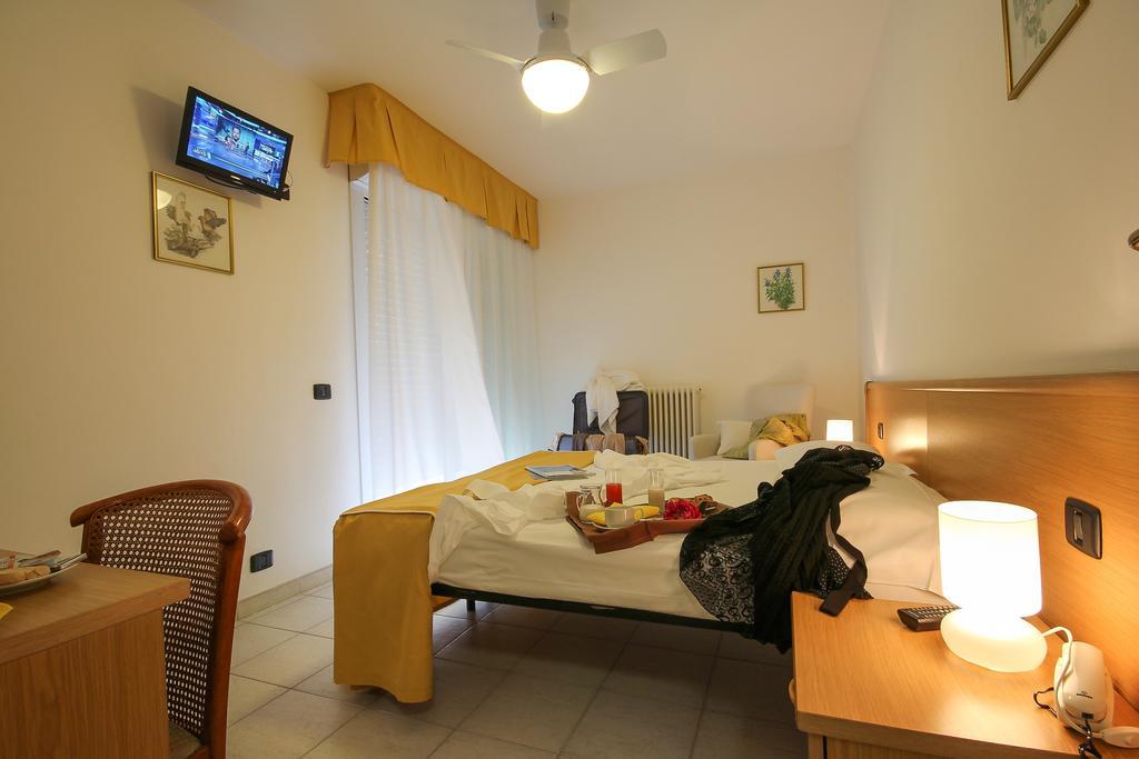 Hotel Miramare Forte dei Marmi Kamer foto