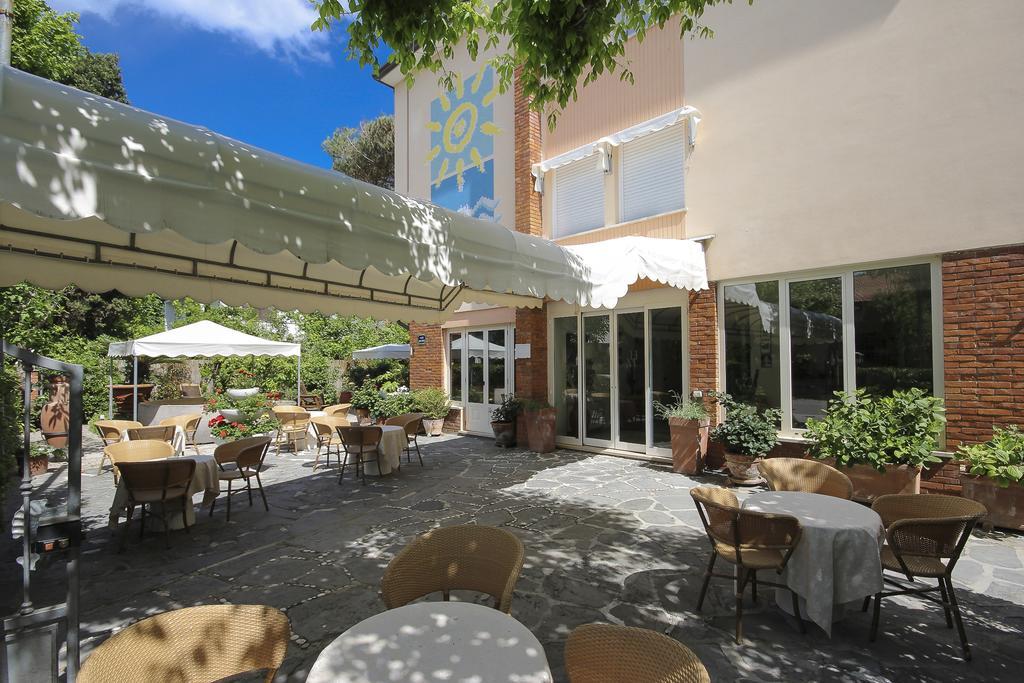 Hotel Miramare Forte dei Marmi Buitenkant foto